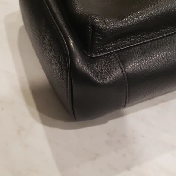 Coach Black Leather Men's Sling Bag - Picture 13 of 14